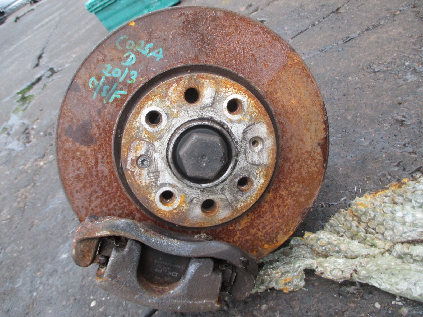 VAUXHALL CORSA D 1.4 PETROL OSF DRIVER SIDE FRONT HUB WHEEL BEARING SHAFT