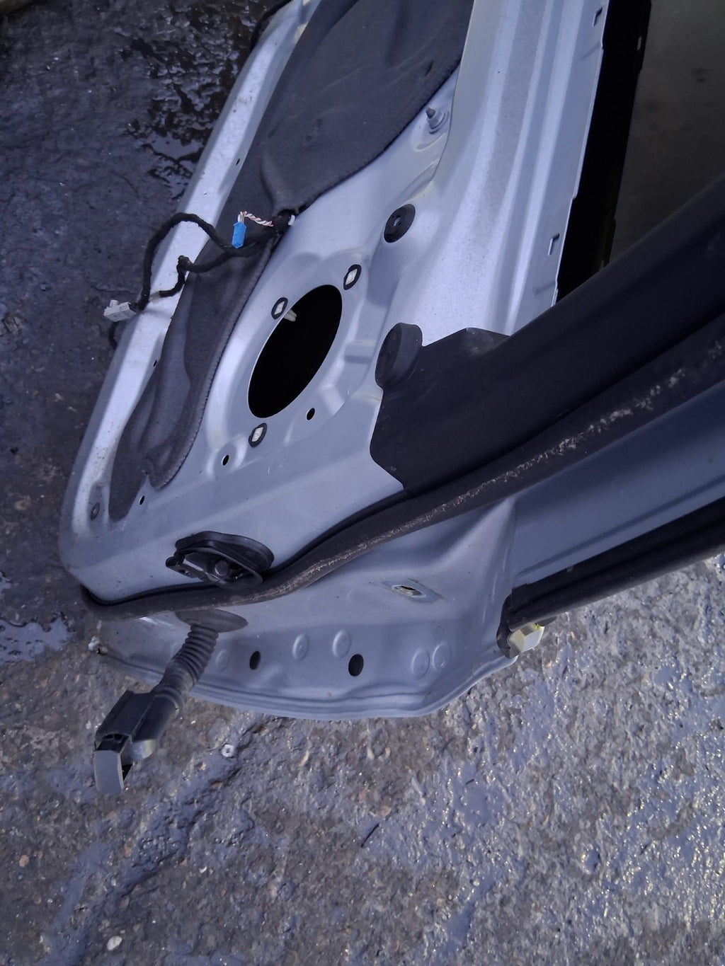 2018 BMW 3 SERIES F30 SALOON NSR PASSENGER SIDE REAR LEFT BARE DOOR SILVER