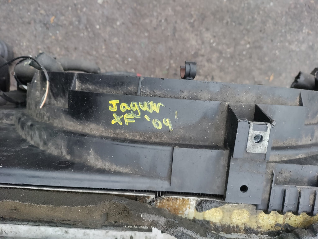 2009 JAGUAR XF X250 2.7 DIESEL COMPLETE RADIATOR RAD PACK 8X2319E839CC