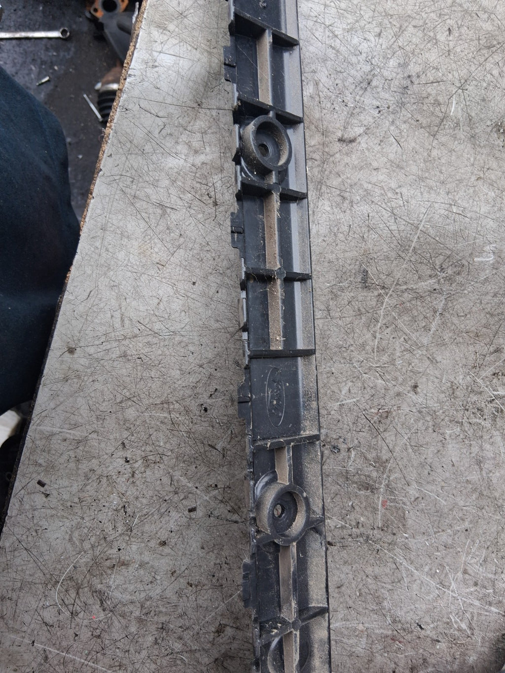2023 FORD TRANSIT 350 MK8 OSR DRIVER SIDE REAR RIGHT BUMPER BRACKET BK3117A881