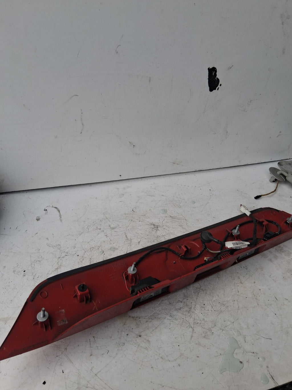 2020 NISSAN QASHQAI REAR TAILGATE BOOTLID TRIM COVER PANEL 908104E5XX