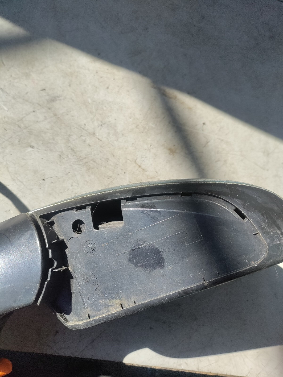 2007 PEUGEOT 407 NS PASSENGER SIDE WING MIRROR DAMAGED