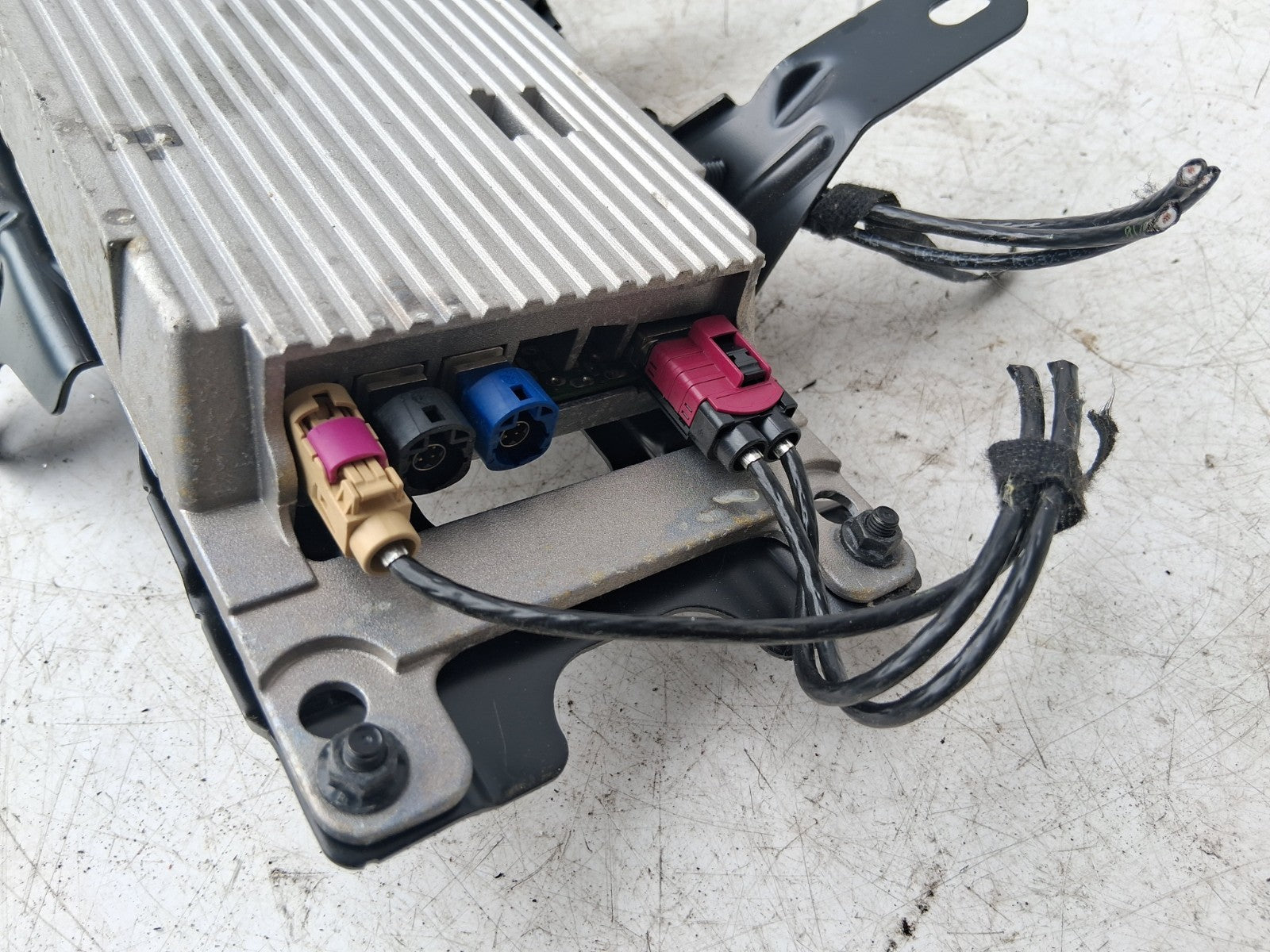 2010 BMW 5 SERIES F10 BLUETOOTH TELEMATICS CONTROL MODULE 9244189