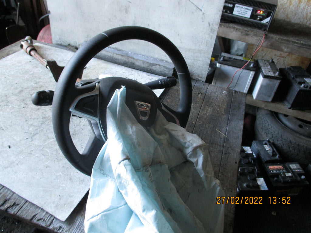 DACIA SANDERO 2017 MK2 STEERING COLUMN WITH STEERING WHEEL