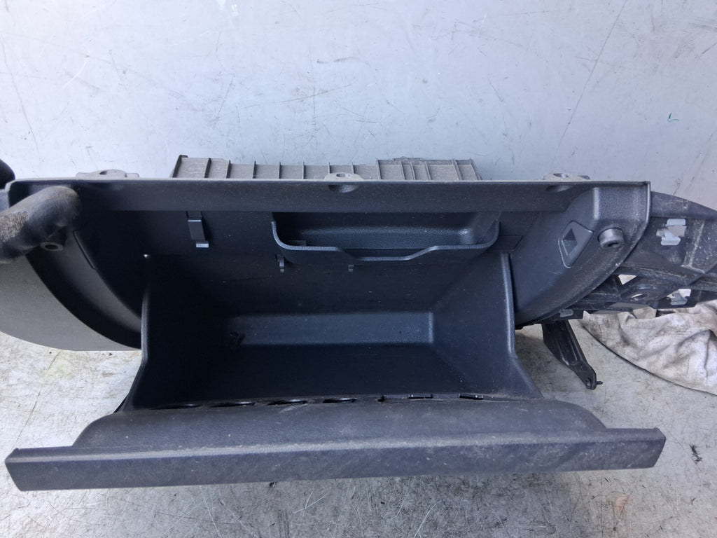 2014 VW VOLKSWAGEN UP DASHBOARD GLOVE BOX FRONT STORAGE COMPARTMENT 1S2857097C