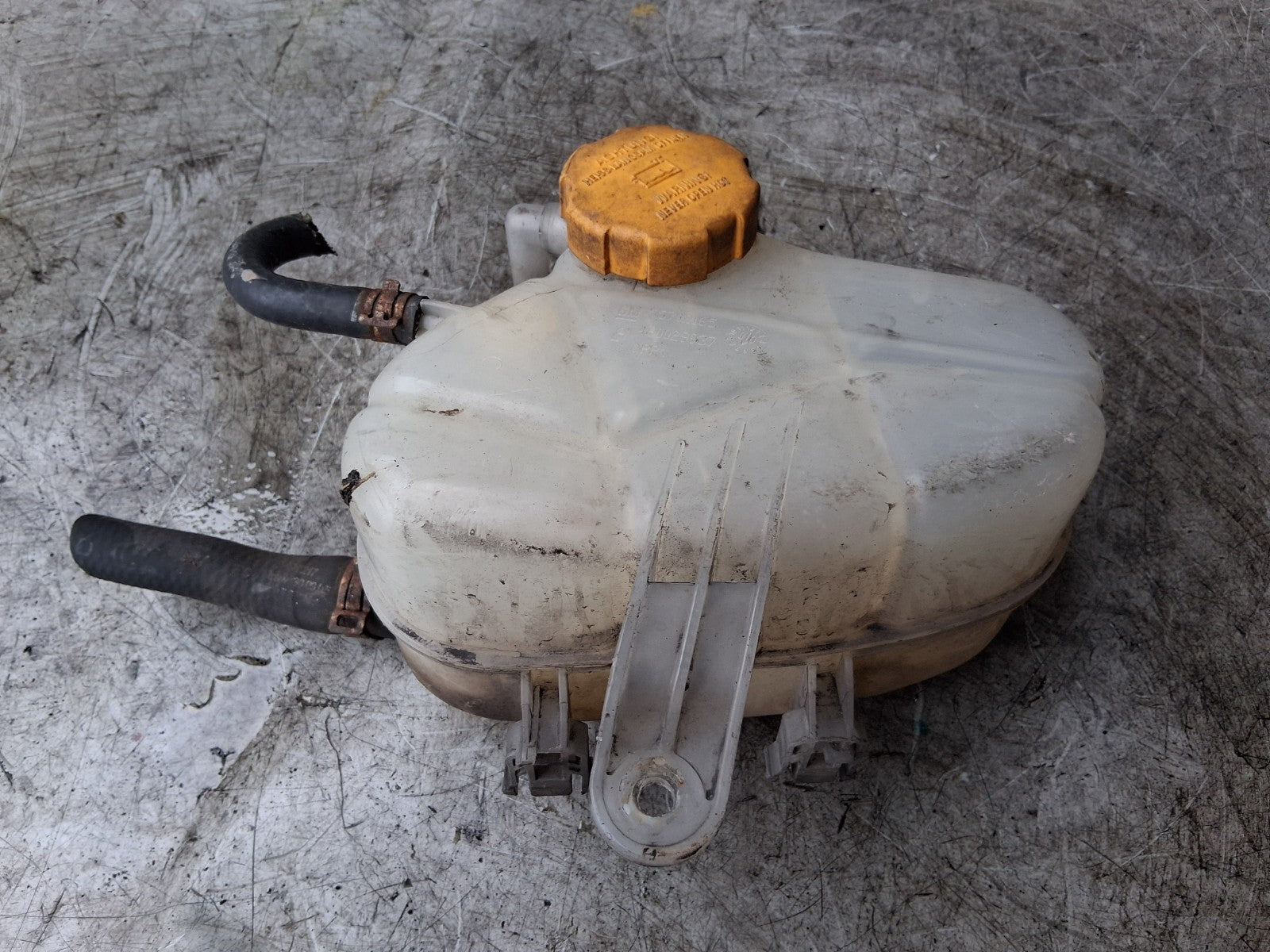 2008 VAUXHALL CORSA D 1.4 DIESEL COOLANT OVERFLOW EXPANSION TANK BOTTLE 55702165