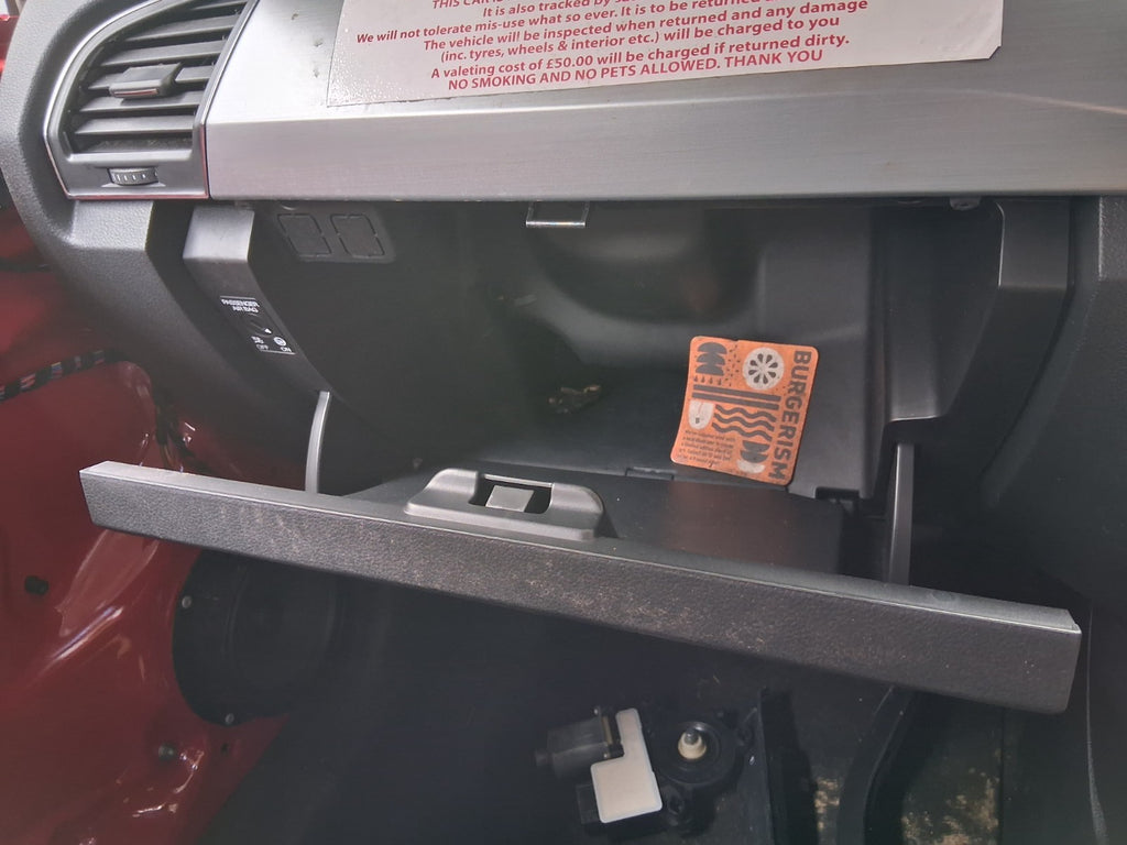 2019 SKODA FABIA MK3 NJ DASHBOARD GLOVE BOX STORAGE COMPARTMENT