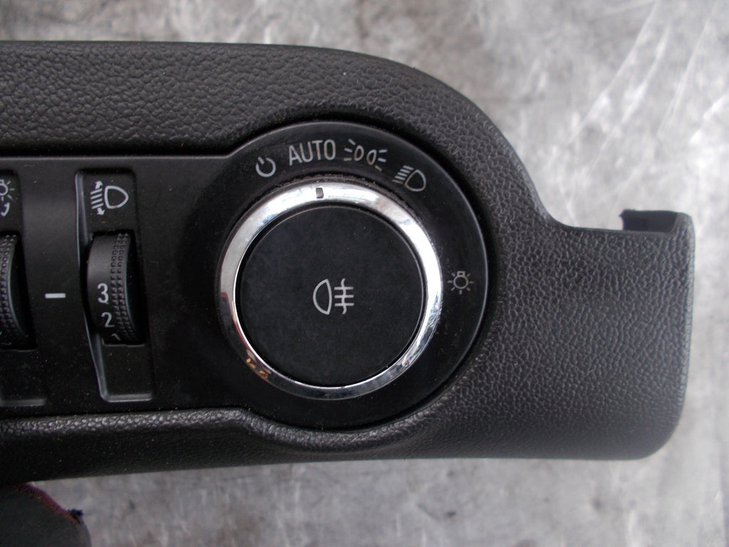 VAUXHALL INSIGNIA 2009 HEADLIGHT CONTROL PANEL BLACK 13241914