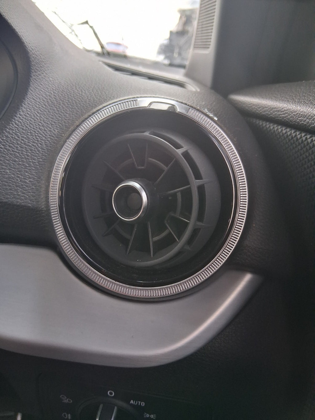 2021 AUDI Q2 MK1 FACELIFT OSF DRIVER SIDE FRONT RIGHT AIR VENT
