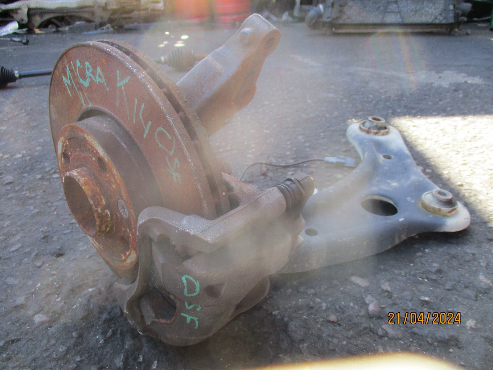 NISSAN MICRA K14 2019 1.0 PETROL OS DRIVER SIDE FRONT HUB CALIPER