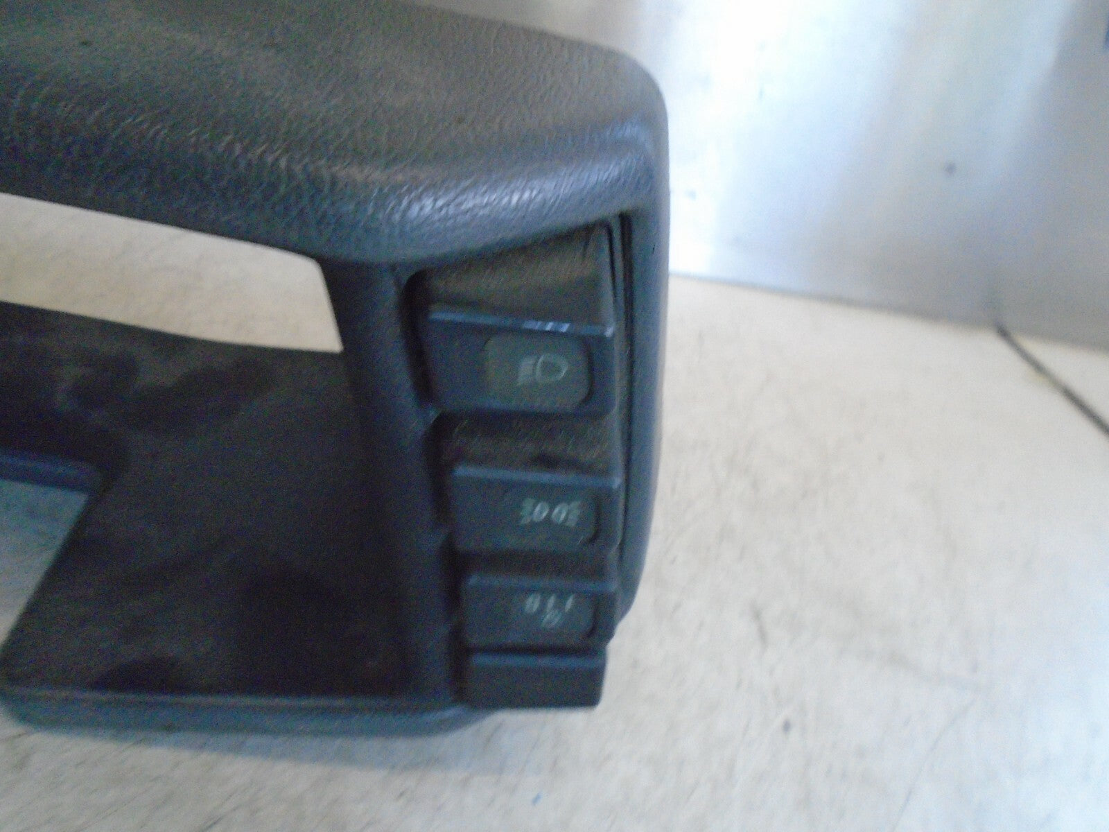 VAUXHALL FRONTERA MK1 1995 SPEEDOMETER INSTRUMENT CLUSTER TRIM SWITCH
