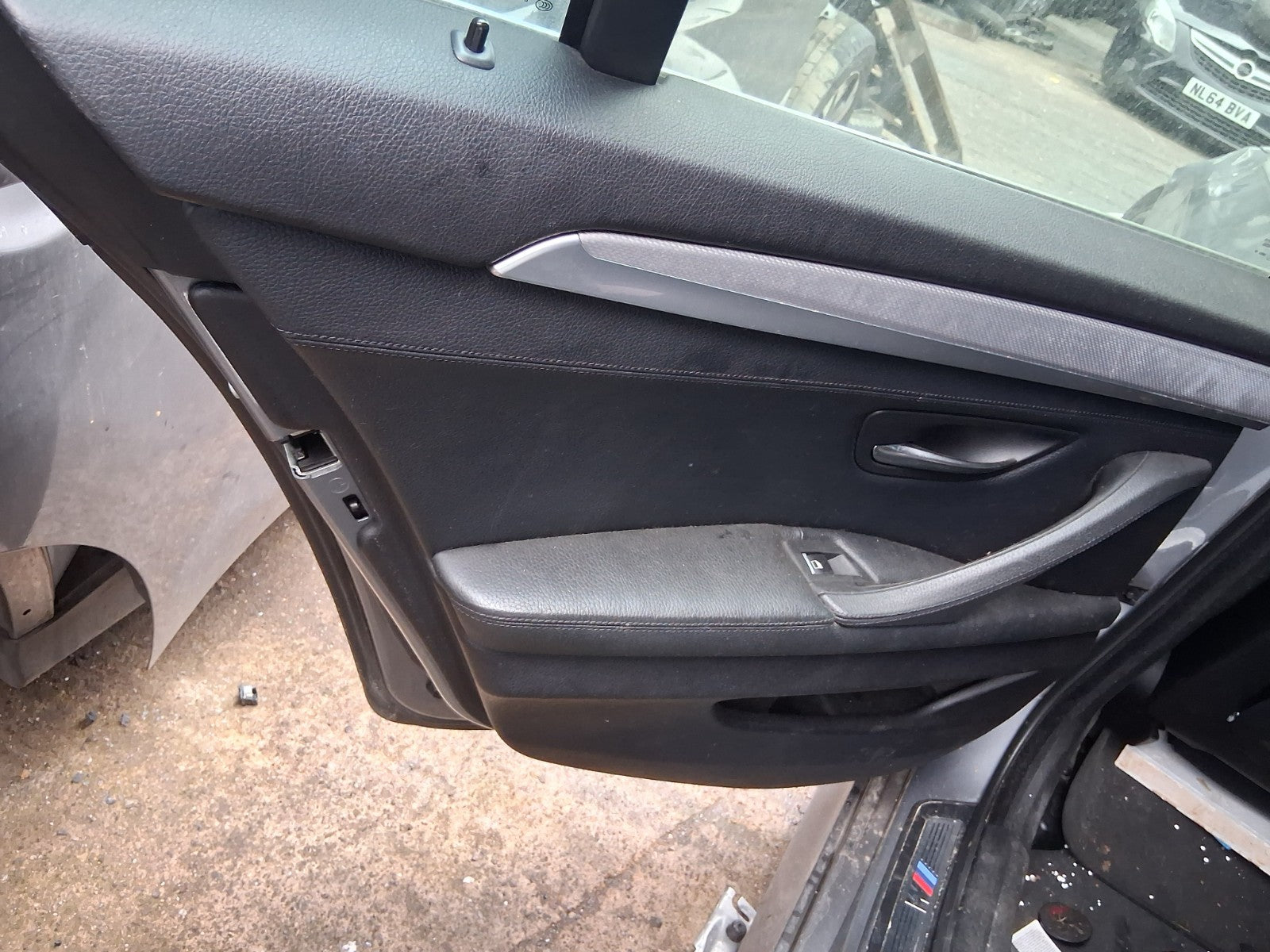 2010 BMW 5 SERIES F10 M SPORT NSF PASSENGER SIDE FRONT LEFT DOOR CARD PANEL