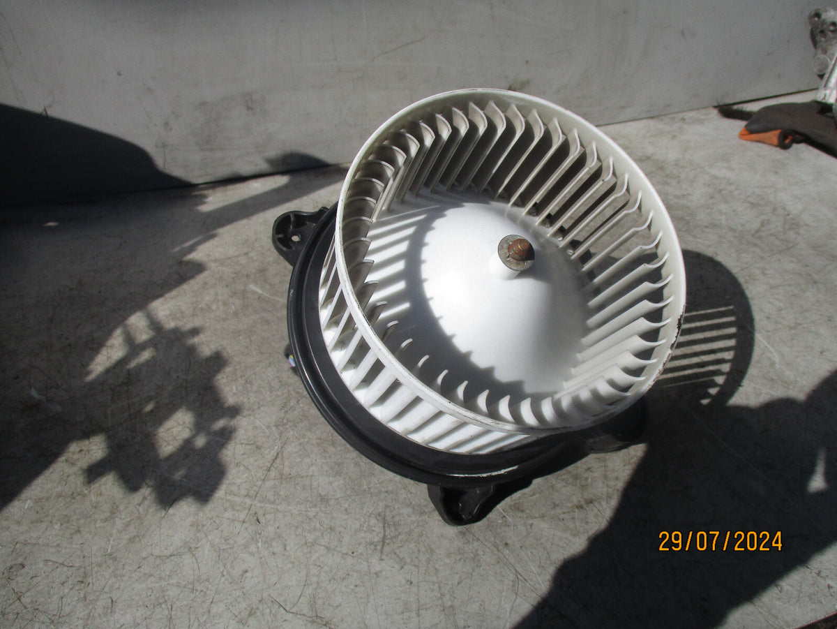 2021 FORD TRANSIT MK8 CUSTOM INTERIOR HEATER BLOWER MOTOR FAN 0130115573