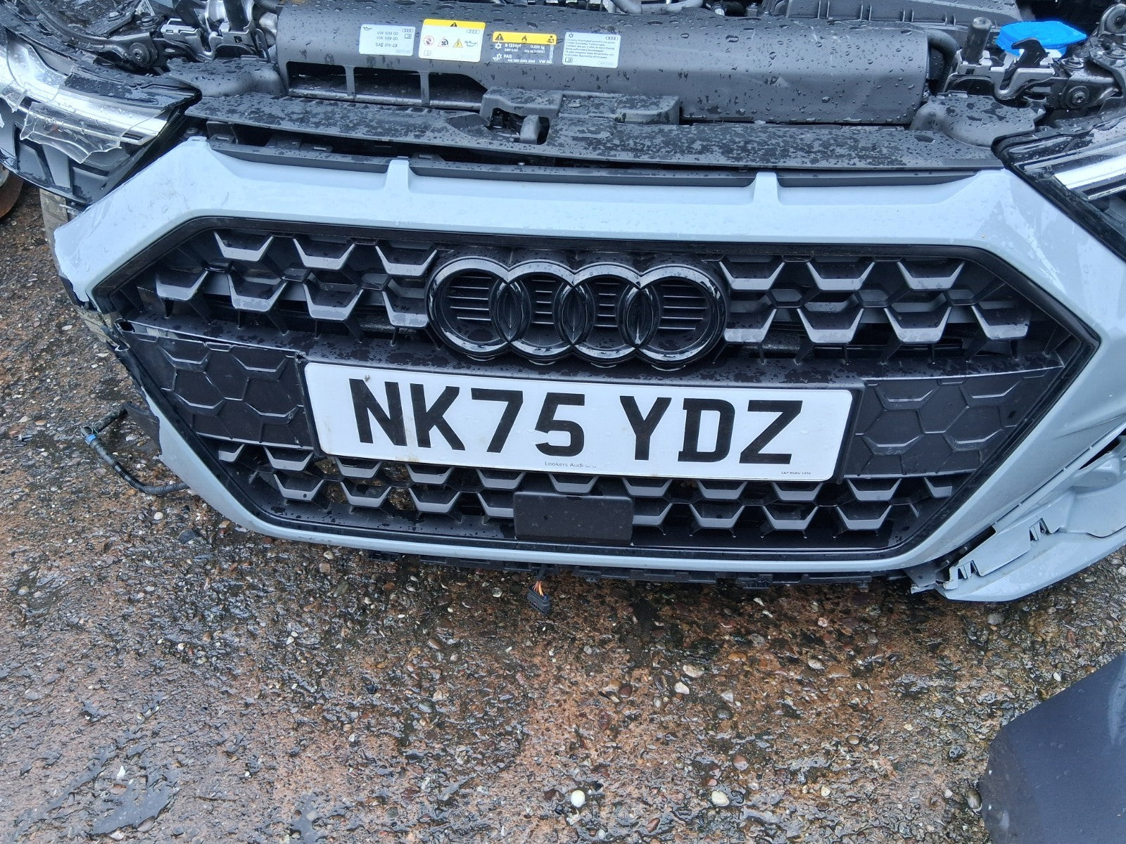 2025 AUDI A1 S LINE MK2 GB FRONT BUMPER GRILLE WITH GRILLE BADGE