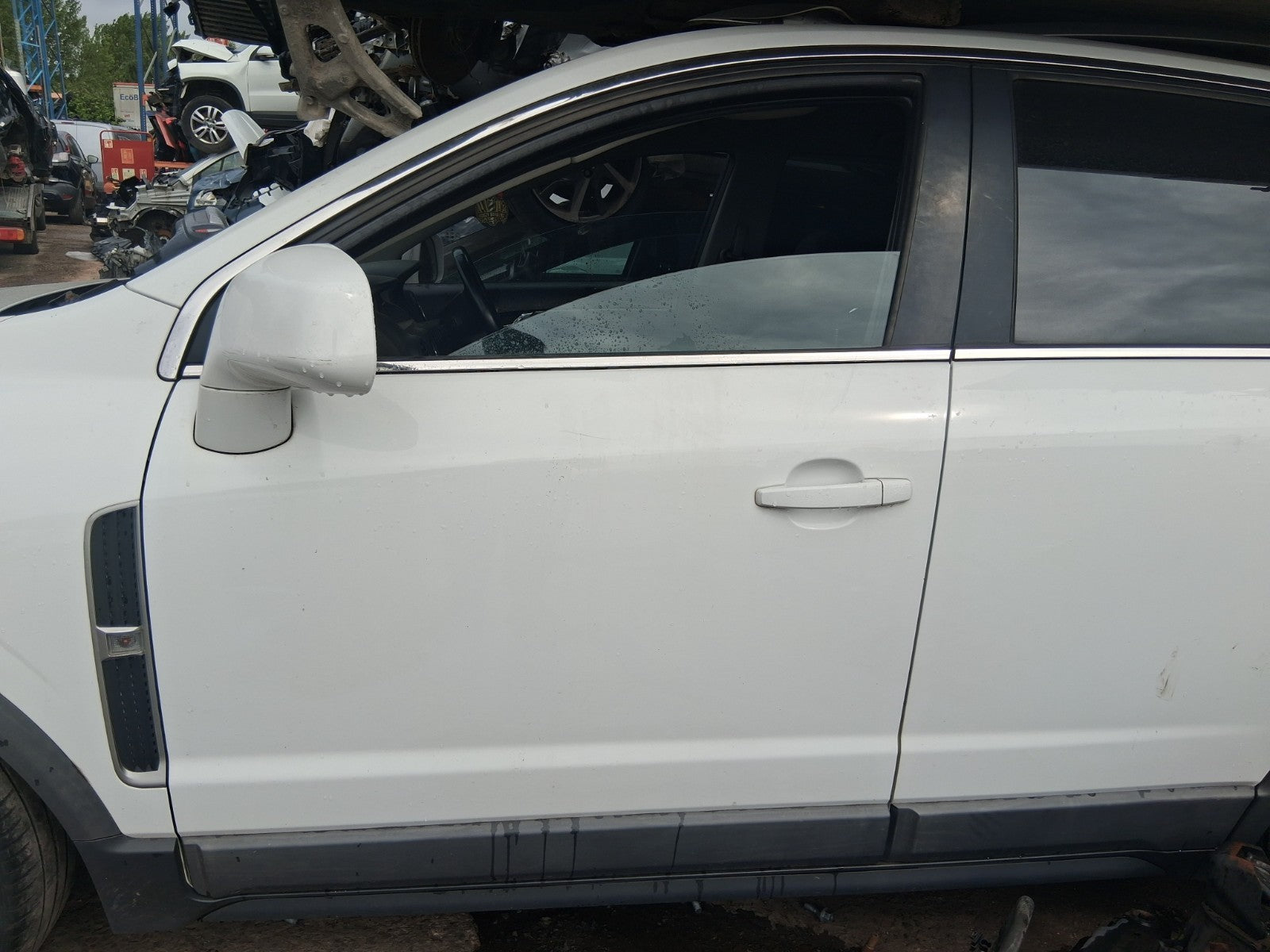2015 VAUXHALL ANTARA MK1 NSF PASSENGER SIDE FRONT COMPLETE DOOR WHITE GAZ