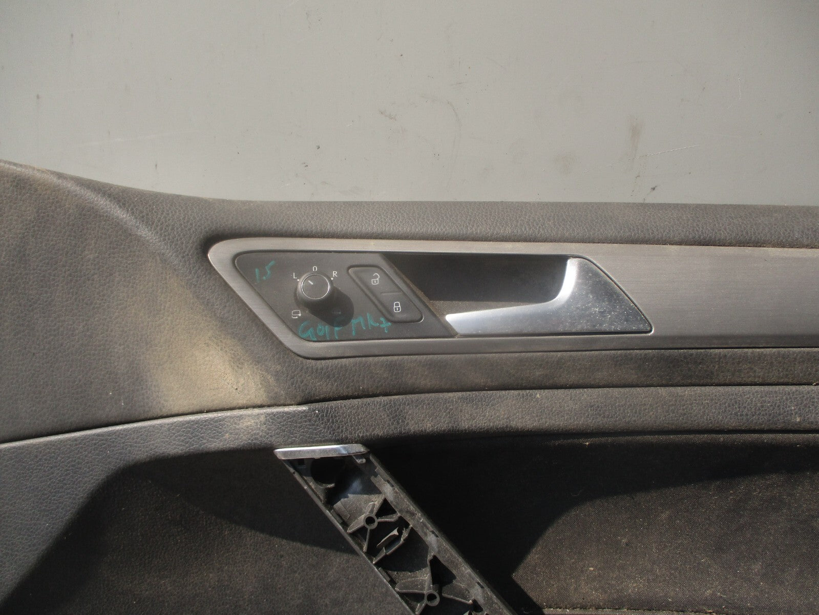 2015 VOLKSWAGEN GOLF MK7 OSF DRIVER SIDE FRONT RIGHT DOOR CARD PANEL 5G4868110B