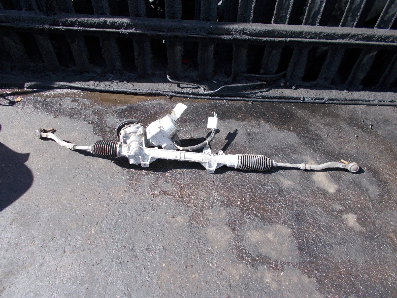 PEUGEOT 308 MK1 2007 STEERING RACK & TRACK ROD ENDS 9816450280