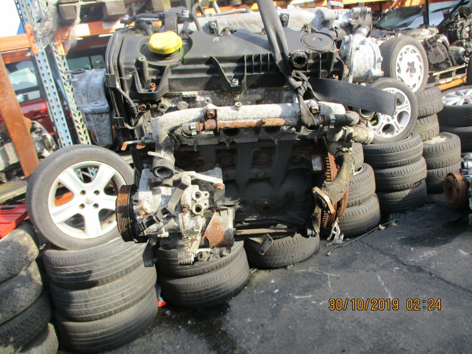 FIAT BRAVO 1.9 JTD DIESEL ENGINE WITH PUMP INJECTORS 192A8000