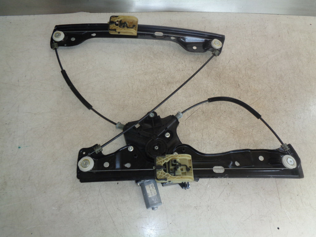 VAUXHALL ASTRA K MK7 NSF PASSENGER SIDE FRONT WINDOW MOTOR REGULATOR 13406673