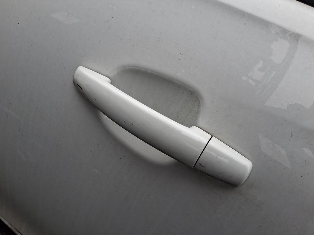 2019 VAUXHALL CORSA E 3 DOOR NS PASSENGER SIDE EXTERIOR DOOR HANDLE WHITE Z40R