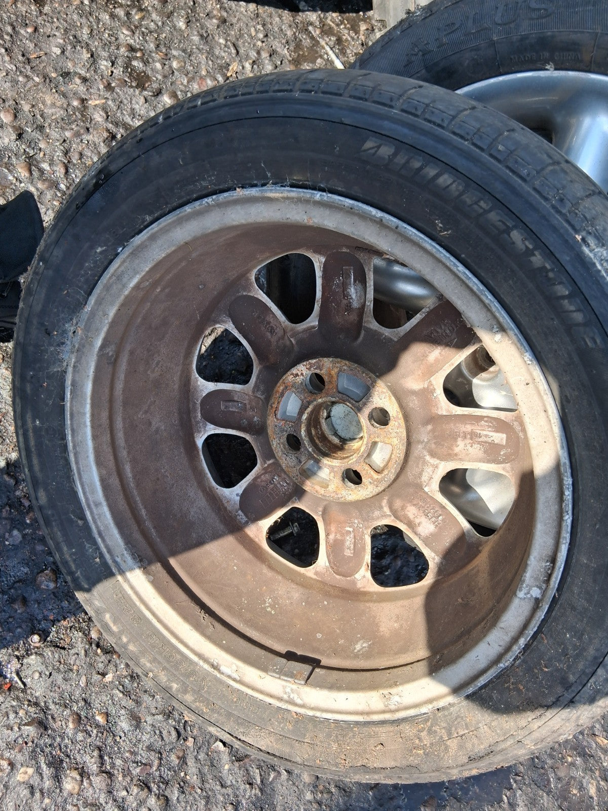 MG MGF 1996 MK1 15 INCH ALLOY WHEEL WITH TYRE 195/50R15
