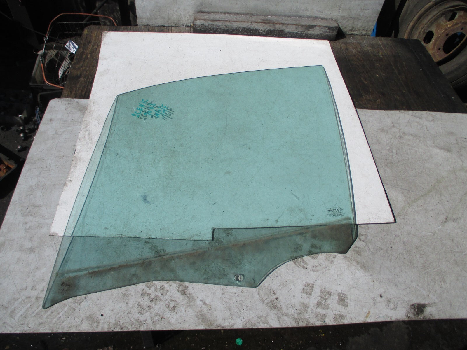 RENAULT SCENIC MK2 2008 NSF PASSENGER SIDE FRONT WINDOW GLASS PANE 43R-00049