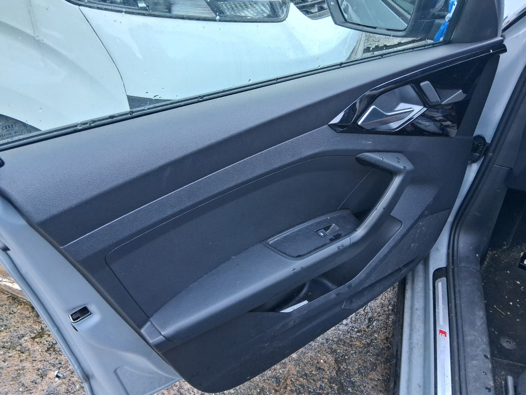 2025 AUDI A1 S LINE MK2 GB NSF PASSENGER SIDE FRONT LEFT DOOR CARD PANEL