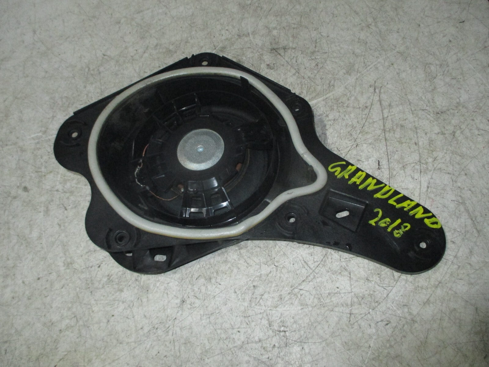 VAUXHALL GRANDLAND X 2018 NSR PASSENGER SIDE REAR DOOR SPEAKER 9813827180