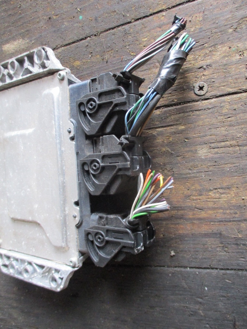 RENAULT CLIO 2014 1.2 PETROL ENGINE CONTROL UNIT 237103317R