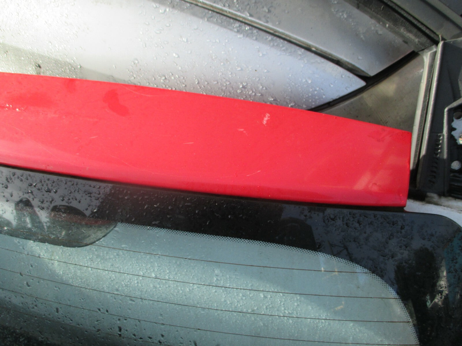 CHEVROLET KALOS 2007 REAR BACK BOOT LID TAILGATE HATCH GLASS WIPER RED