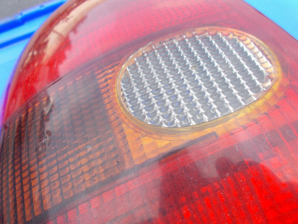 2000 VAUXHALL CORSA B OSR DRIVERS SIDE REAR LIGHT TAILLIGHT