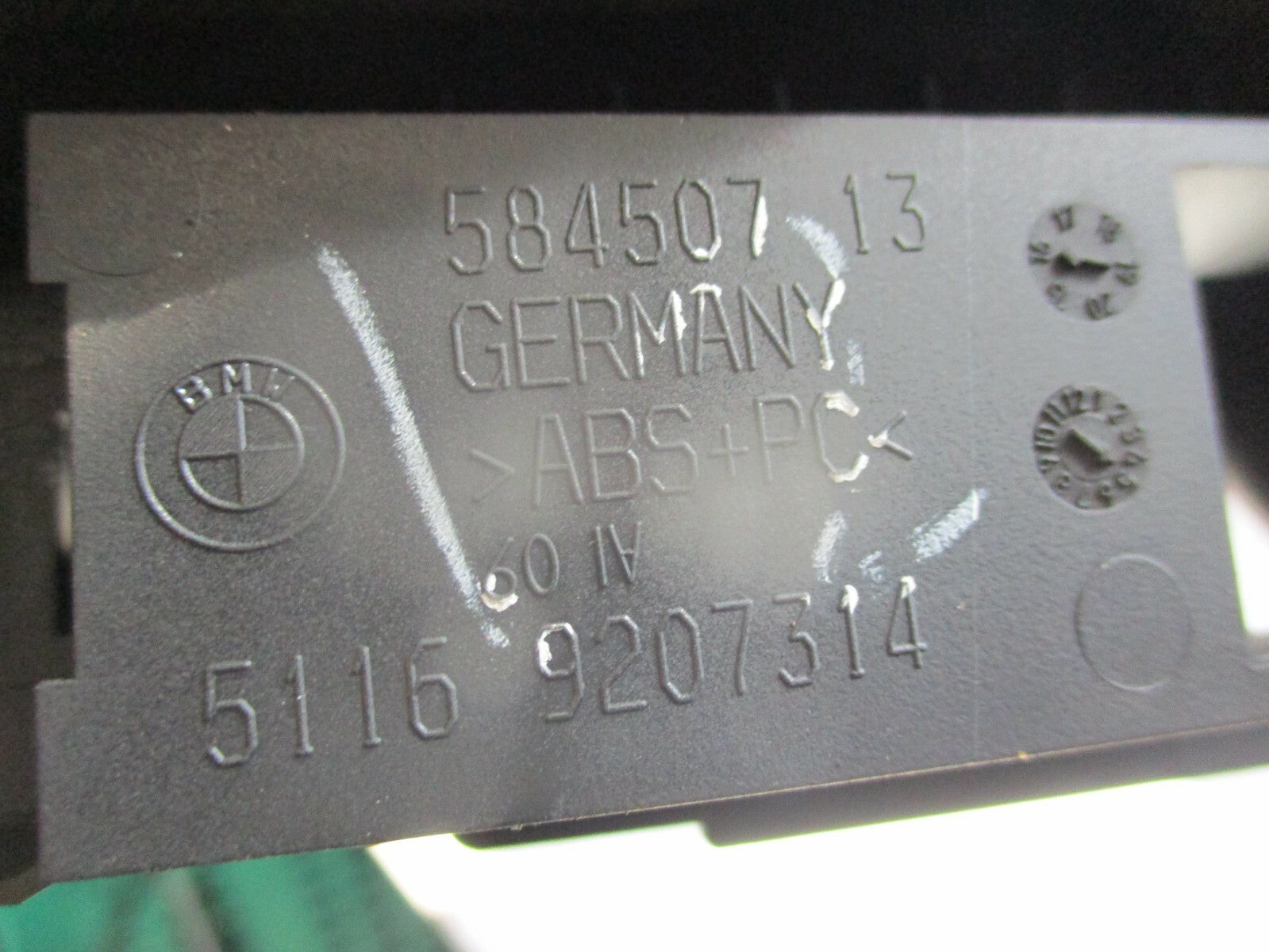 BMW 1 SERIES F20 F21 CENTRE CONSOLE  INTERIOR COVER TRIM 9207314