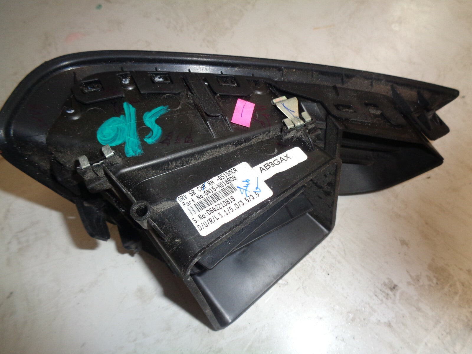 FORD ECOSPORT 2019 5DR OS DRIVER SIDE AIR  VENT GN15N018B08
