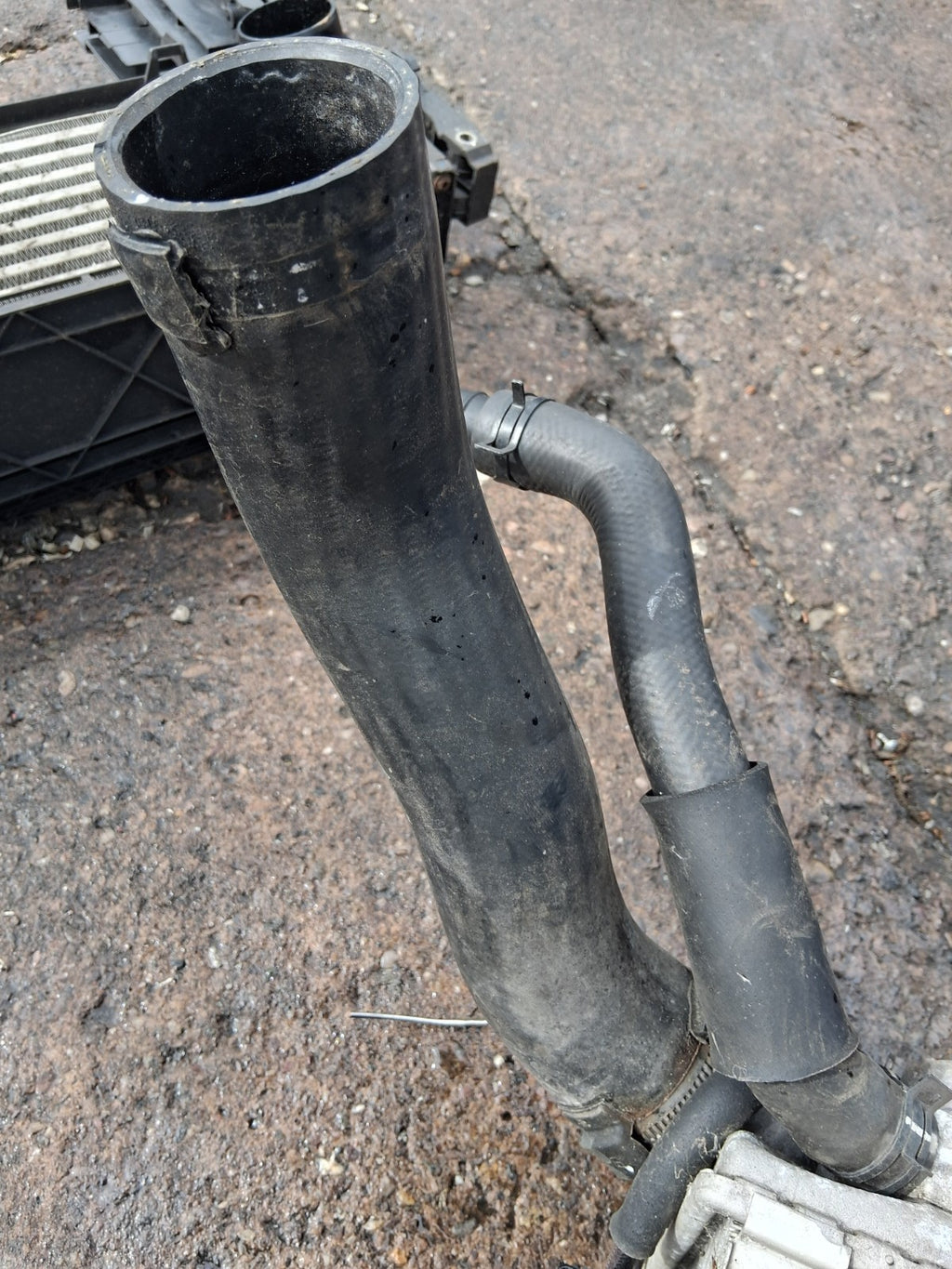 2018 KIA STONIC 1.0 PETROL INTERCOOLER RADIATOR 2827004610