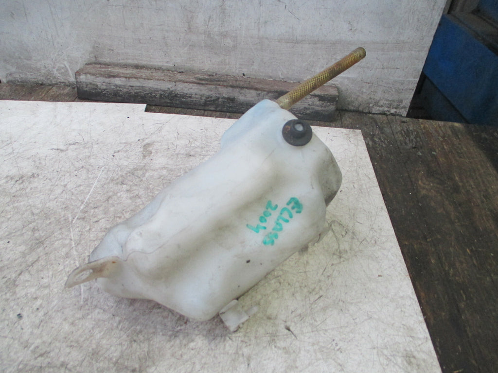 MERCEDES BENZ E CLASS W211 2004 WINDSCREEN WASHER BOTTLE TANK 2118602260