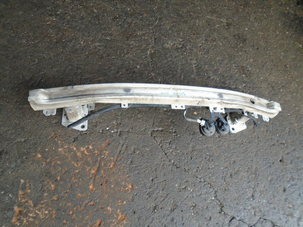 RENAULT SCENIC MK3 2012 FRONT BUMPER REINFORCEMENT CRASH SUPPORT CRASHBAR