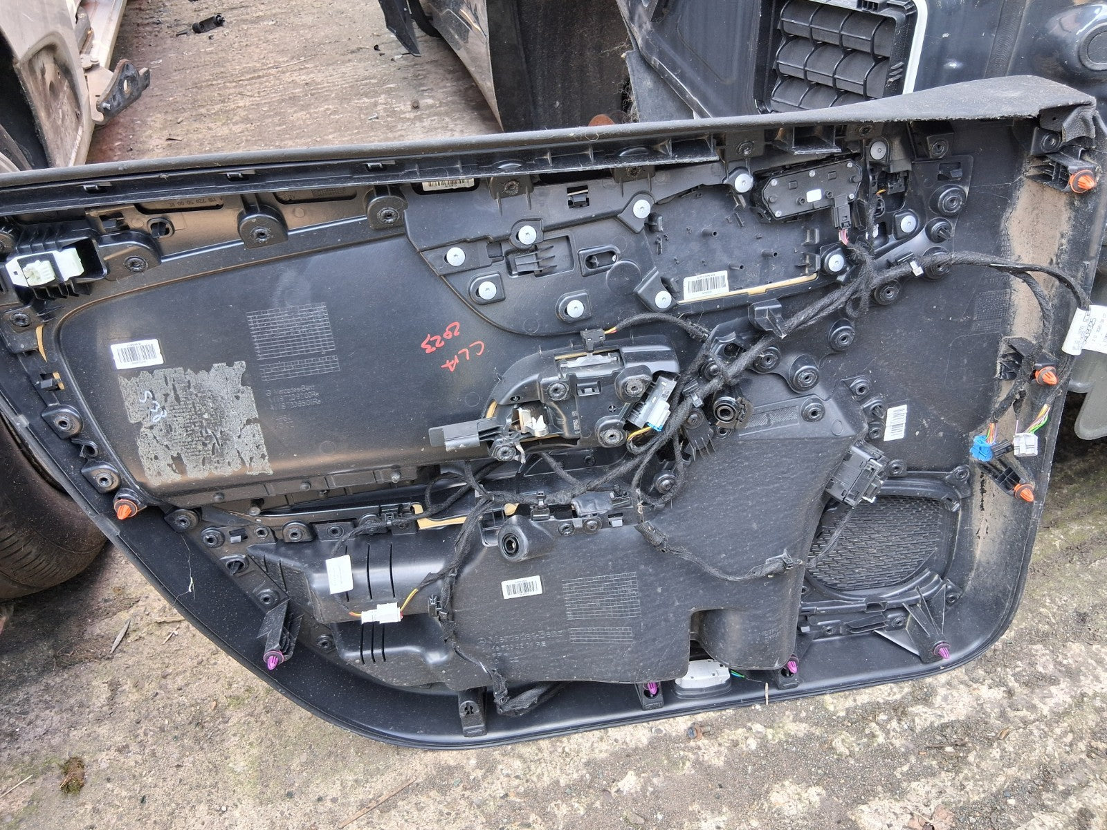 2023 MERCEDES CLA C118 OSF DRIVER SIDE FRONT RIGHT DOOR CARD PANEL A1187209200
