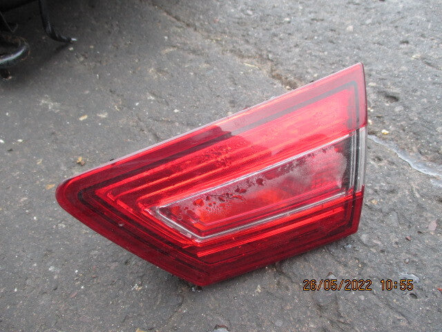 RENAULT CLIO MK4 2012-2016 OSF DRIVER SIDE REAR INNER TAILGATE LIGHT