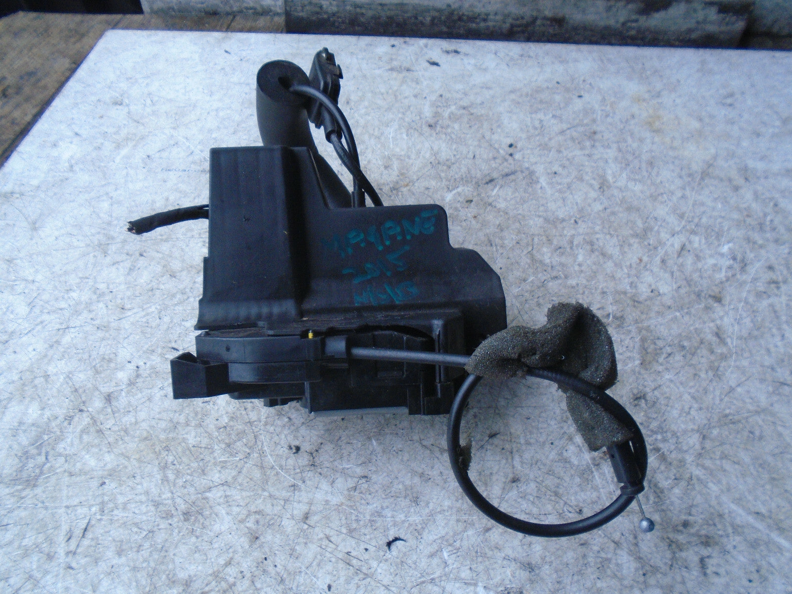 RENAULT MEGANE MK3 2015 NSR PASSENGER SIDE REAR DOOR LOCK MECHANISM