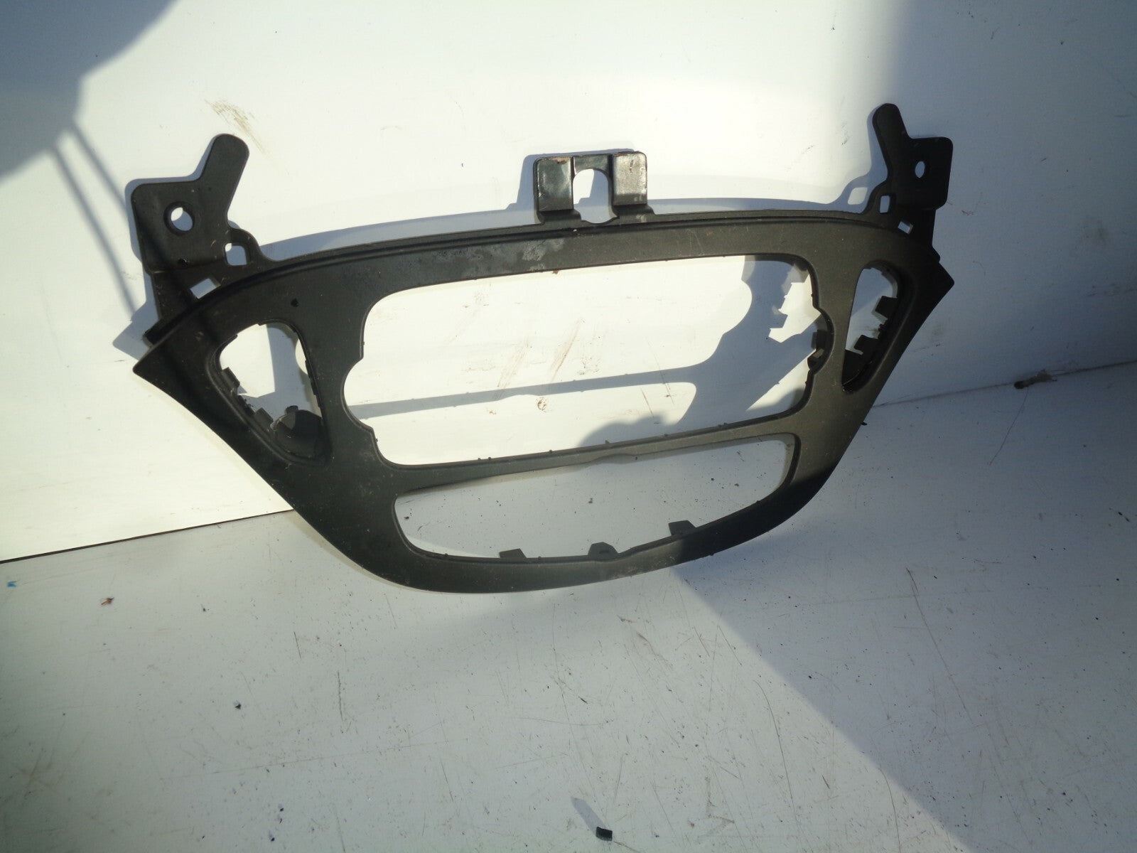 VAUXHALL CORSA E MK4 E MATT BLACK RADIO SURROUND TRIM 13391249