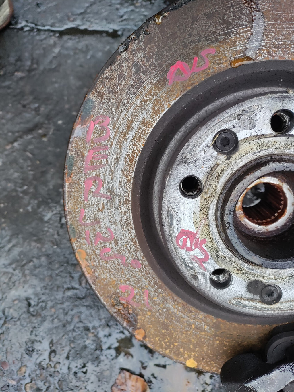 2021 CITROEN BERLINGO K9 1.5 DIESEL NS PASSENGER SIDE WHEEL HUB BEARING