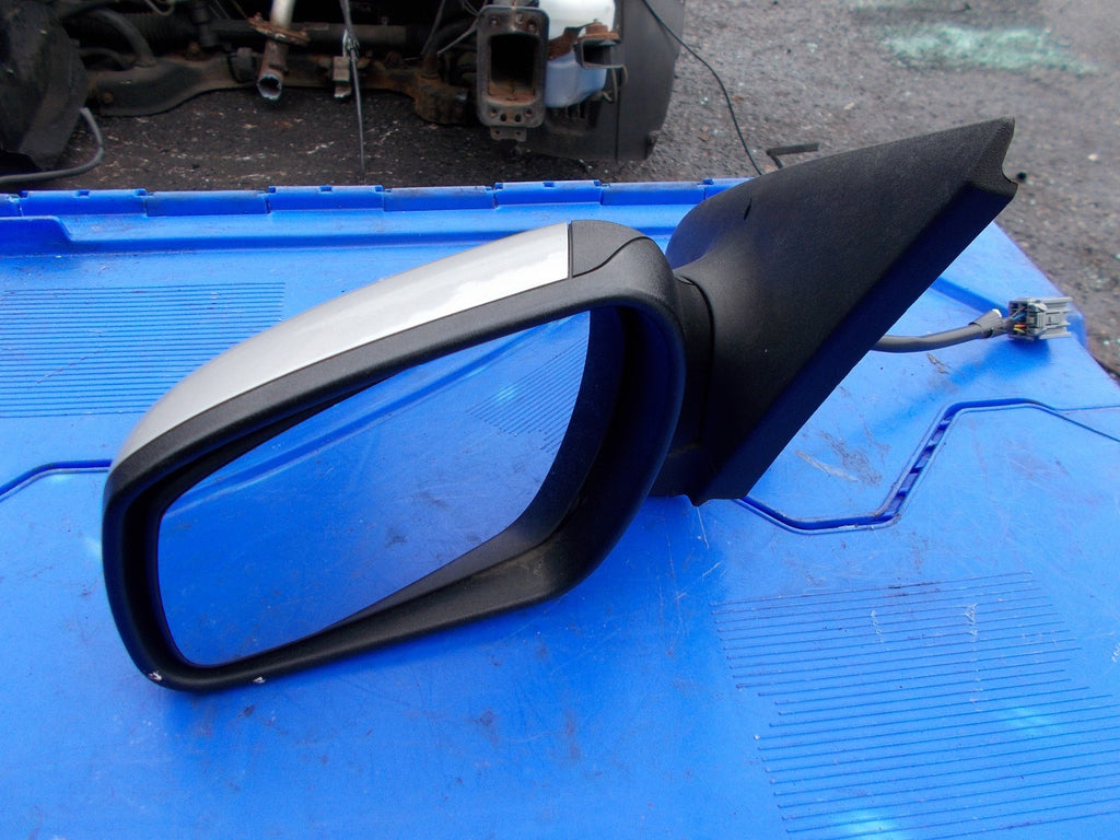 2003 FORD MONDEO MK3 NS PASSENGER SIDE ELECTRIC WING MIRROR E9014236 SILVER