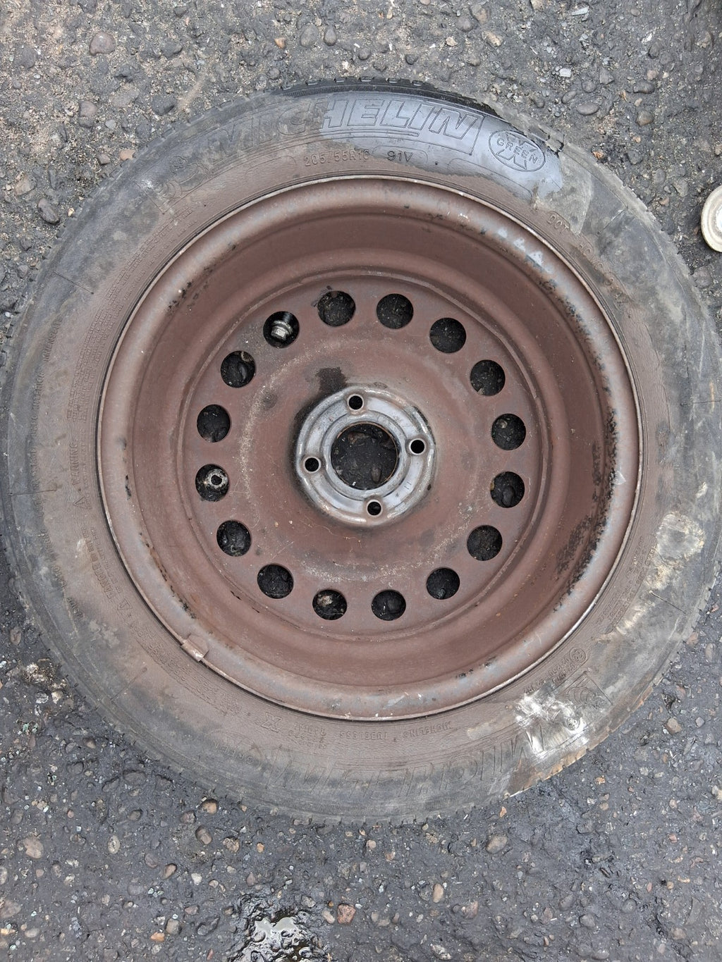 2014 PEUGEOT 208 MK1 15 INCH STEEL WHEEL WITH TYRE 185/65R15 REF 3