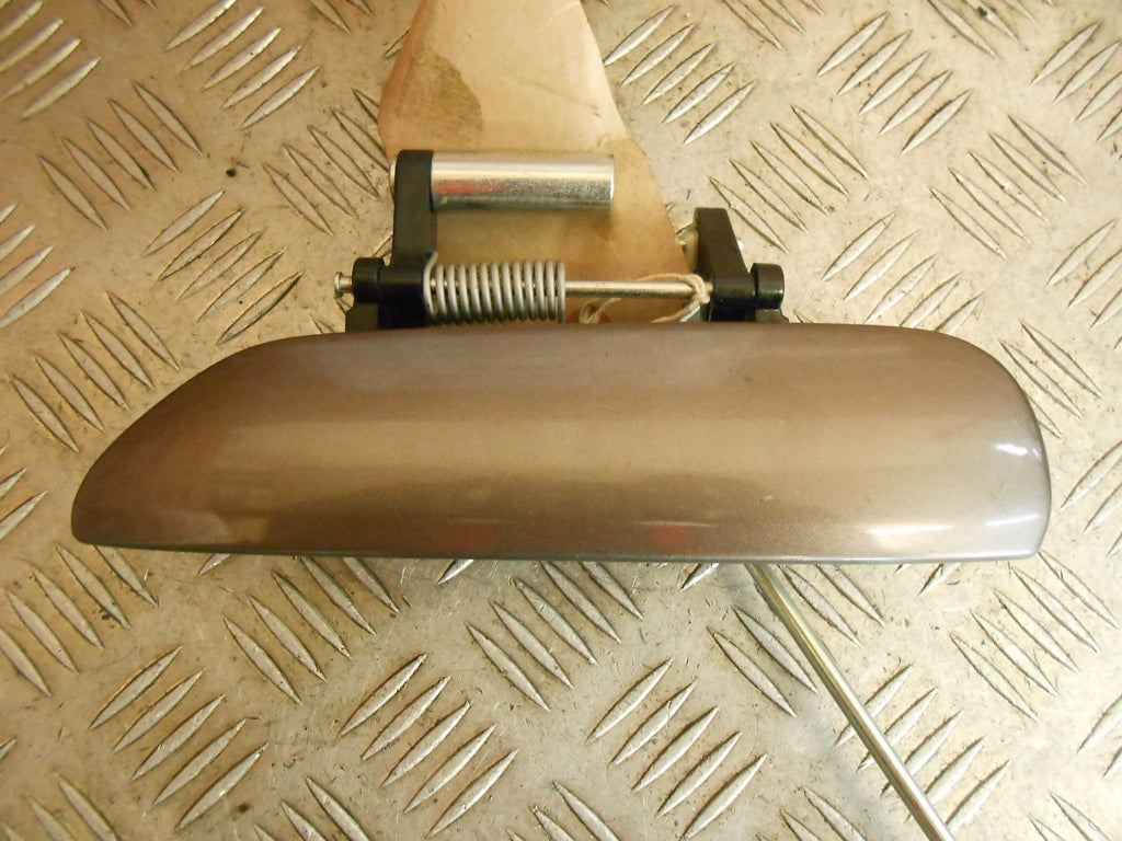 HONDA JAZZ 2012 GOLD NSF PASSANGER SIDE REAR DOOR HANDLE NEAR SIDE