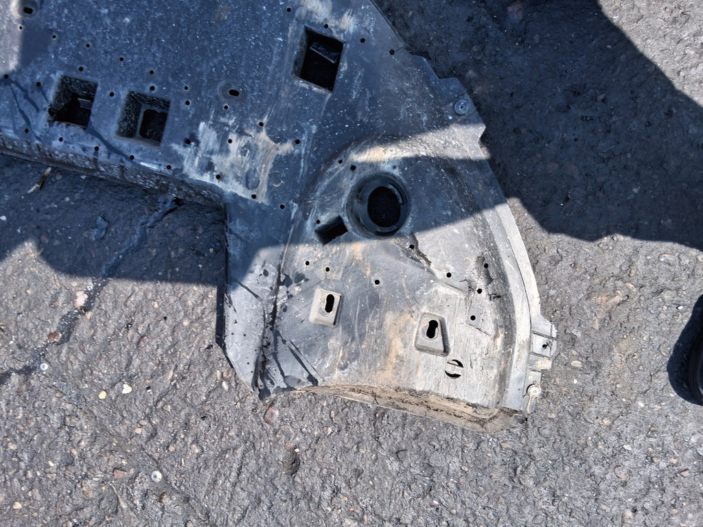 2024 DS AUTOMOBILES DS 7 1.5 DIESEL UNDER BUMPER ENGINE COVER 9817379180