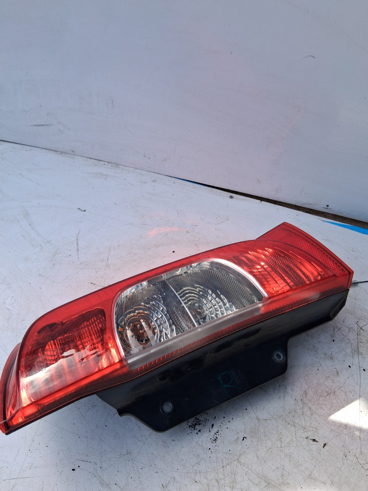 2021 FIAT FIORINO REAR BRAKE TAIL LIGHT LAMP 01391431080E