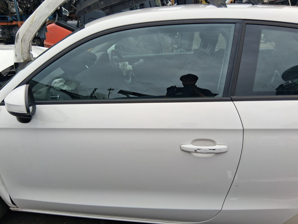 2018 AUDI A1 8X HATCHBACK NSF PASSENGER SIDE FRONT BARE DOOR CANDY WHITE LB9A