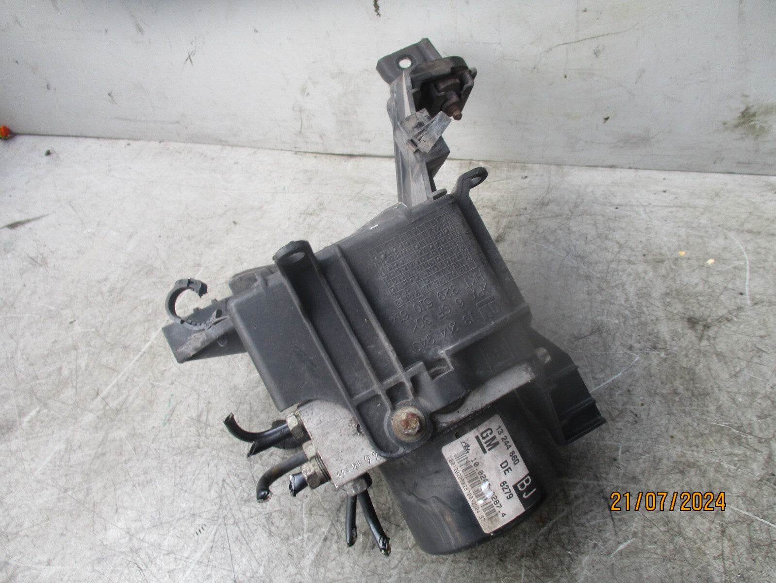 VAUXHALL ZAFIRA B 2010 1.6 PETROL ABS PUMP MODULATOR 13244860
