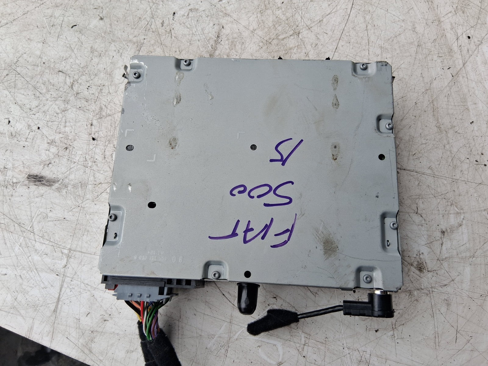 2015 FIAT 500 LOUNGE STEREO CD PLAYER RADIO HEAD UNIT 7355773190