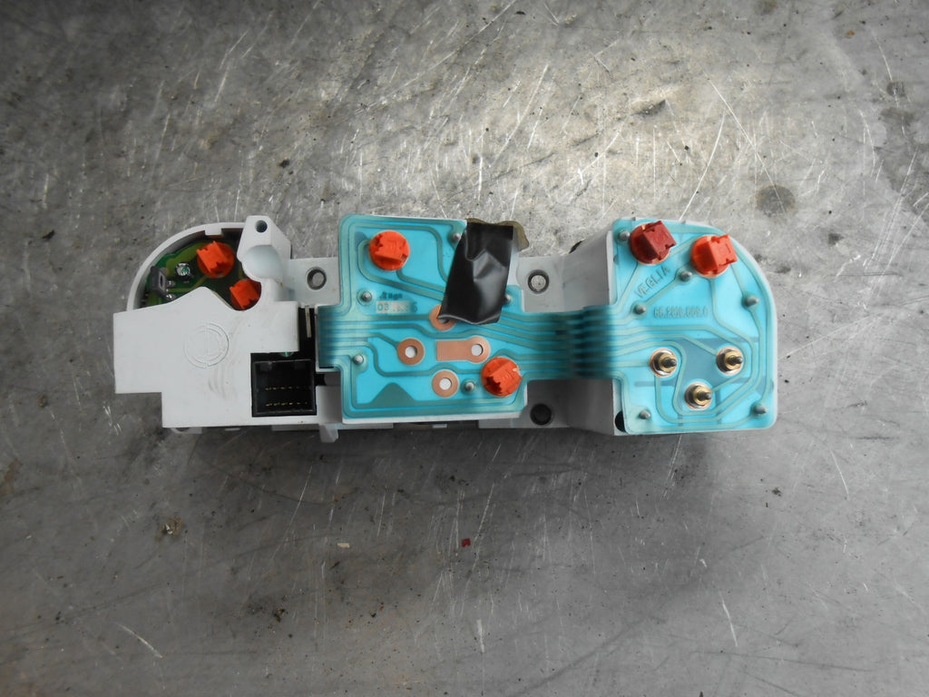 ALFA ROMEO 156 932 (MK1) 1.9 JTDM DIESEL FUEL TEMP & TIME CLOCK UNIT 156034529